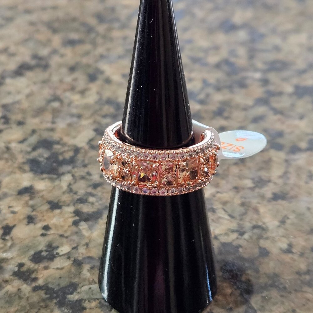 Bomb Party RG95550 "With Stars In Her Eyes" Smokey Topaz Cubic Zirconia Sz 6
